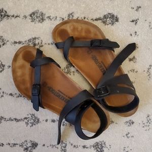 Black Birkenstock Yara Sandal Size 9